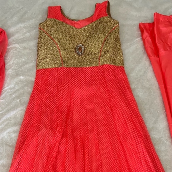 Peach Salwar set - Picture 2 of 2